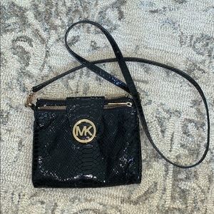 Black Michael Kors Crossbody